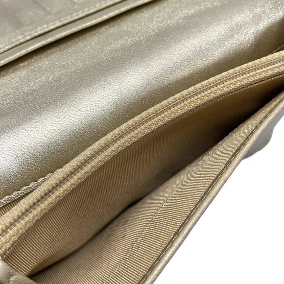 Auth CHANEL - Gold Lambskin Long Wallet - Picture 5 of 12